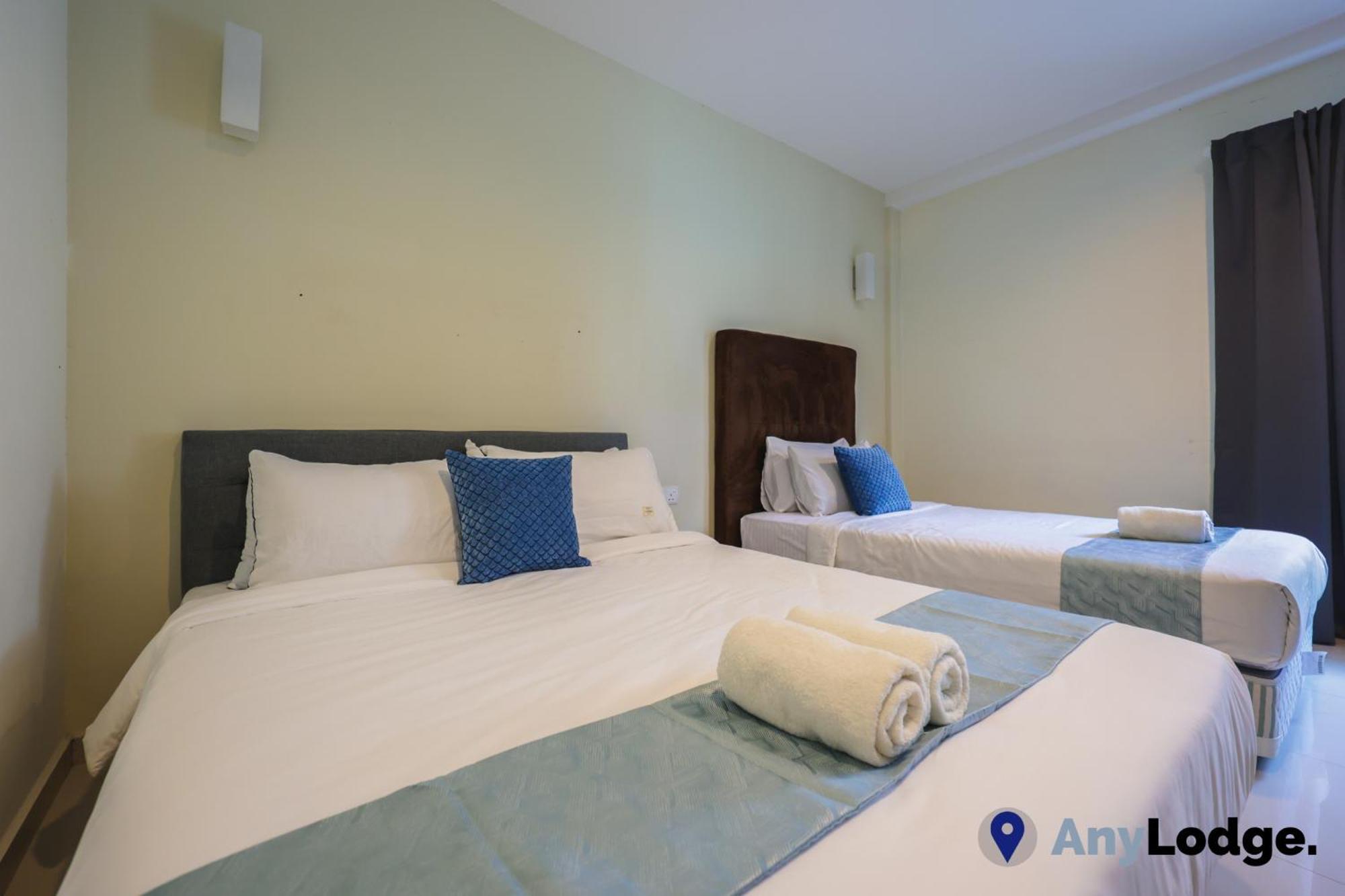 Anylodge Waterfront Marina Island Pangkor Lumut Zimmer foto